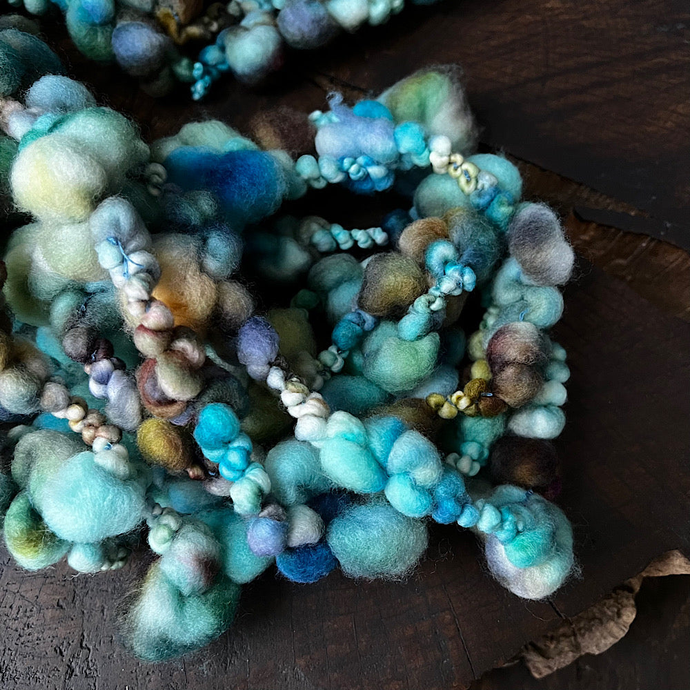 Sea pebbles Jumbo boucle Art yarn STOCK 3.7 oz