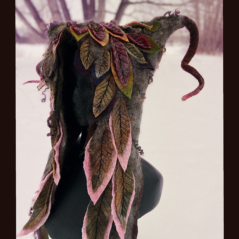 L’esprit des bois felted hood size 24” large