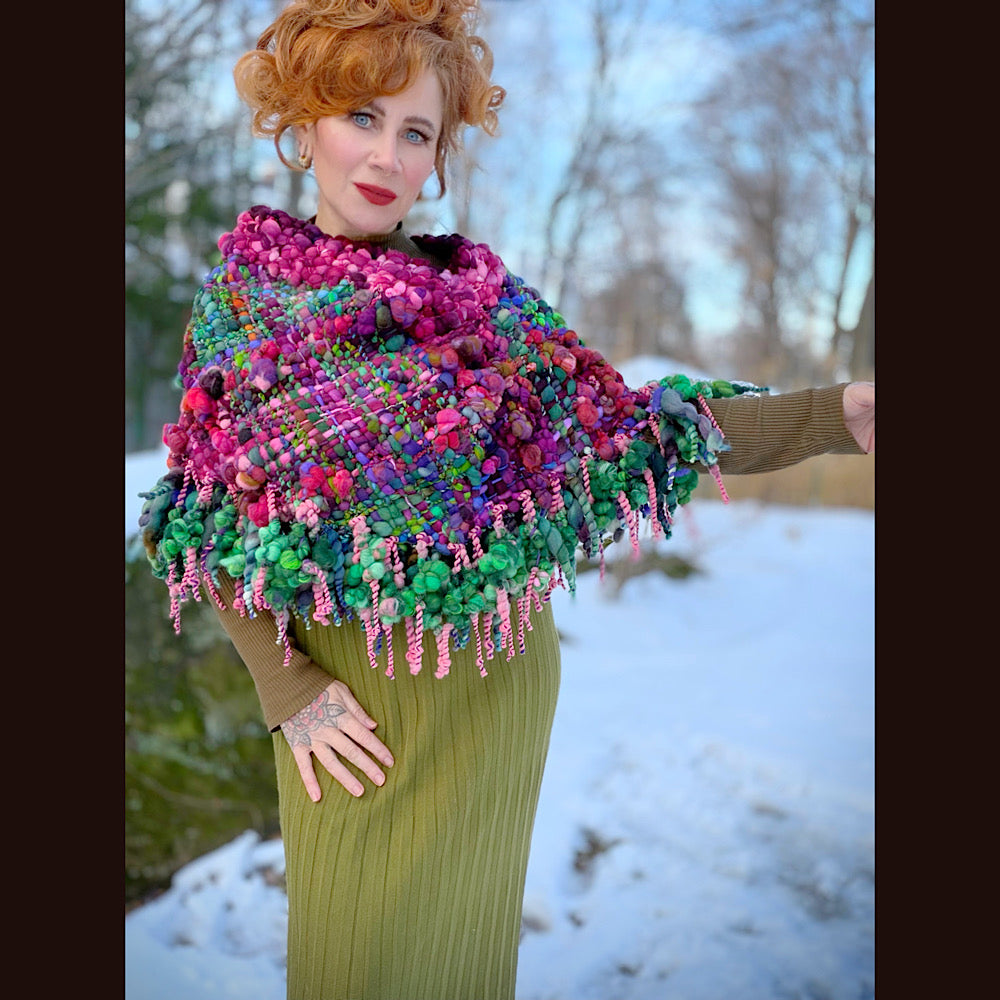 Handmade wool Woven Scarf shawlette