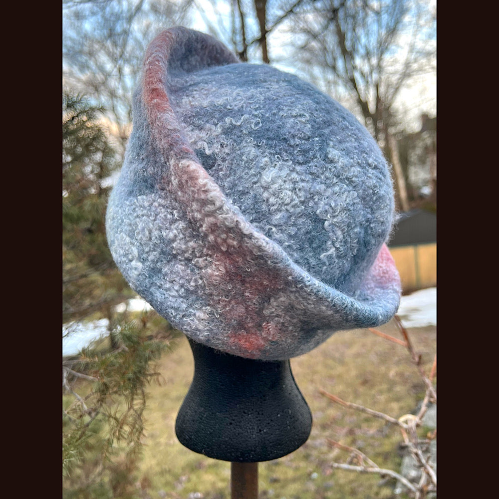 Felted top hat 22” small