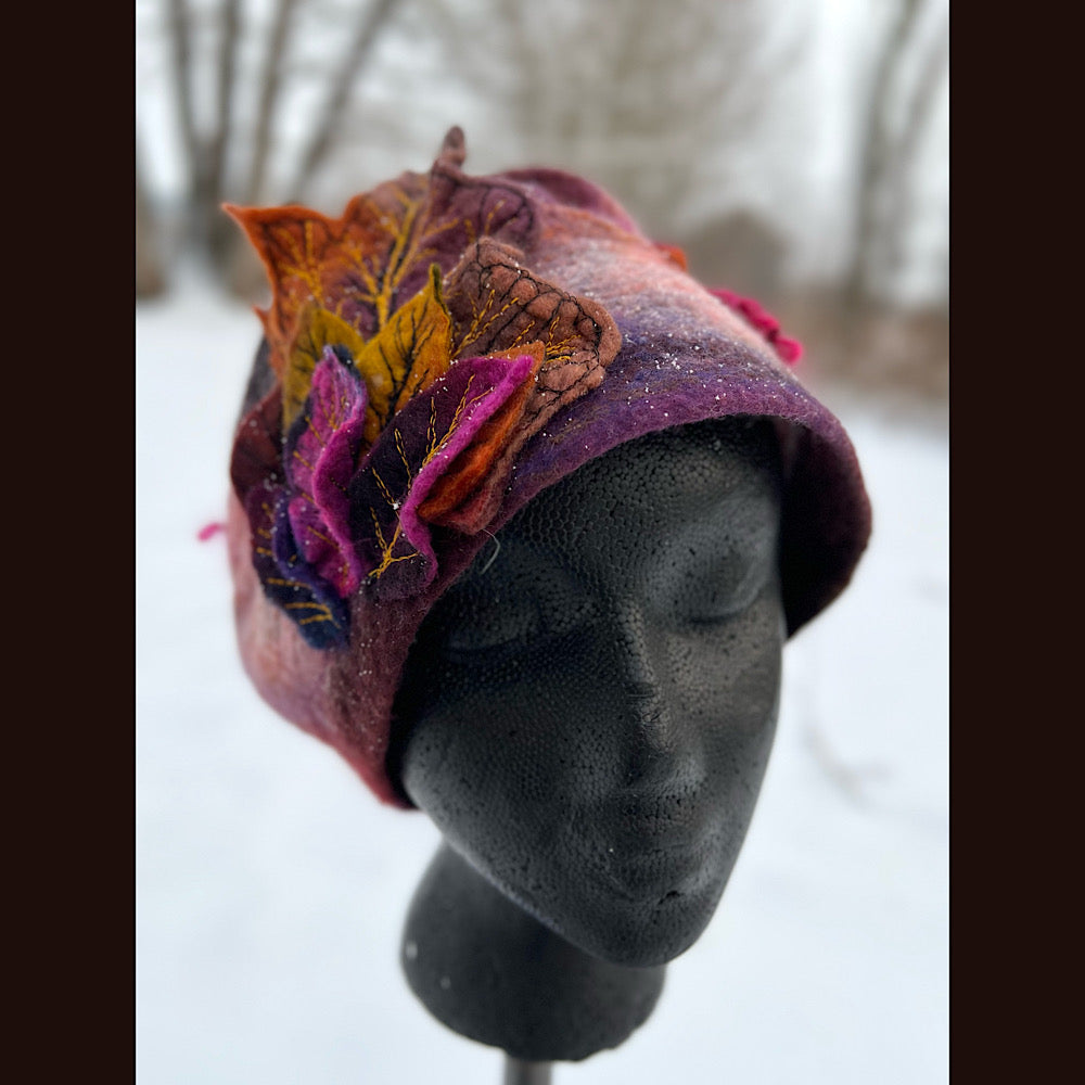 Felted toque hat with rose 23.5” medium