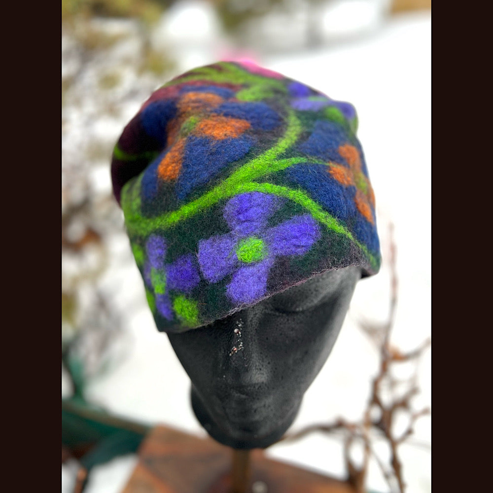 Felted slouchy toque hat medium 23”