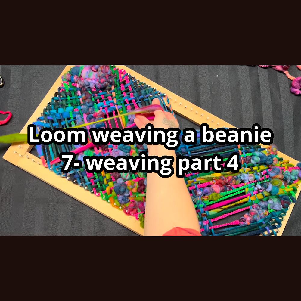Loom weaving a beanie video class english with french subtitles