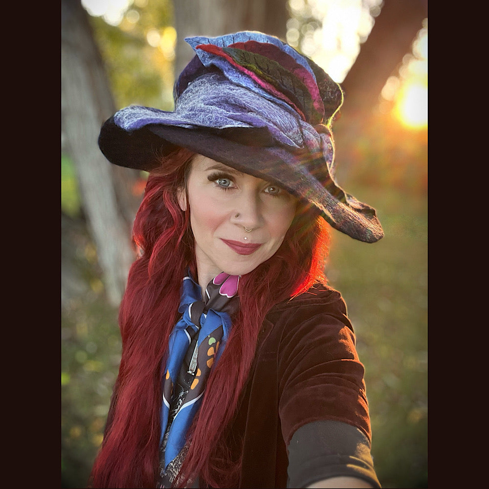 Felted top hat with leaves 23.5” medium