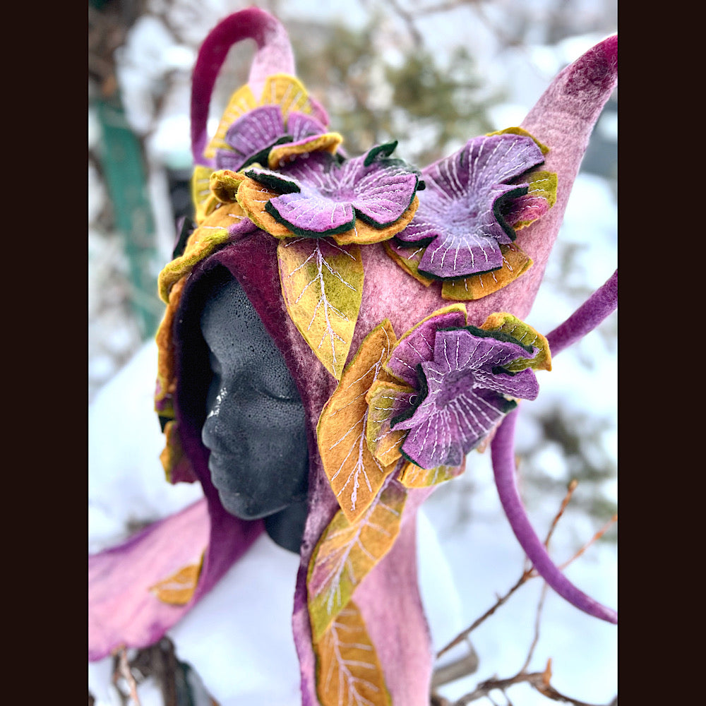L’esprit des bois felted hood size 24” large