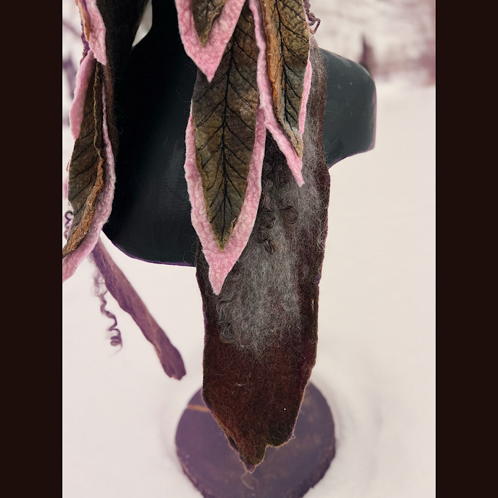 L’esprit des bois felted hood size 24” large