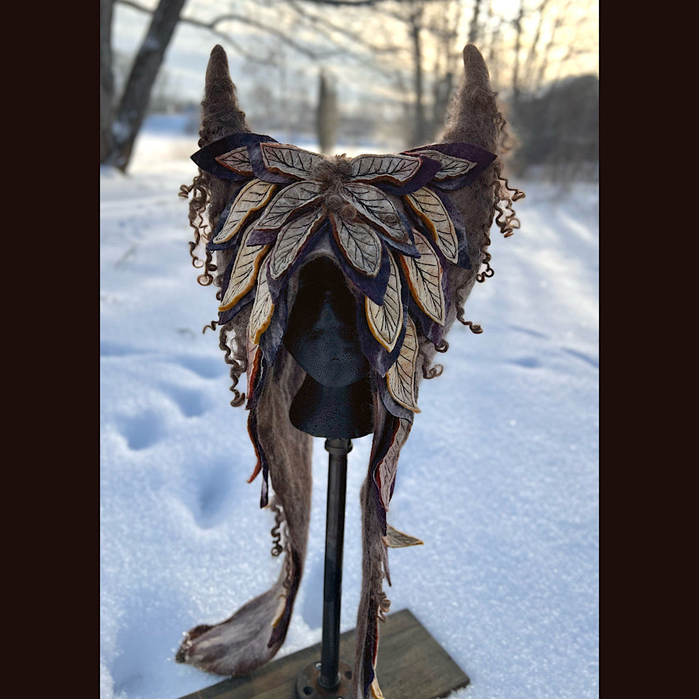 L’esprit des bois felted hood size 24” large