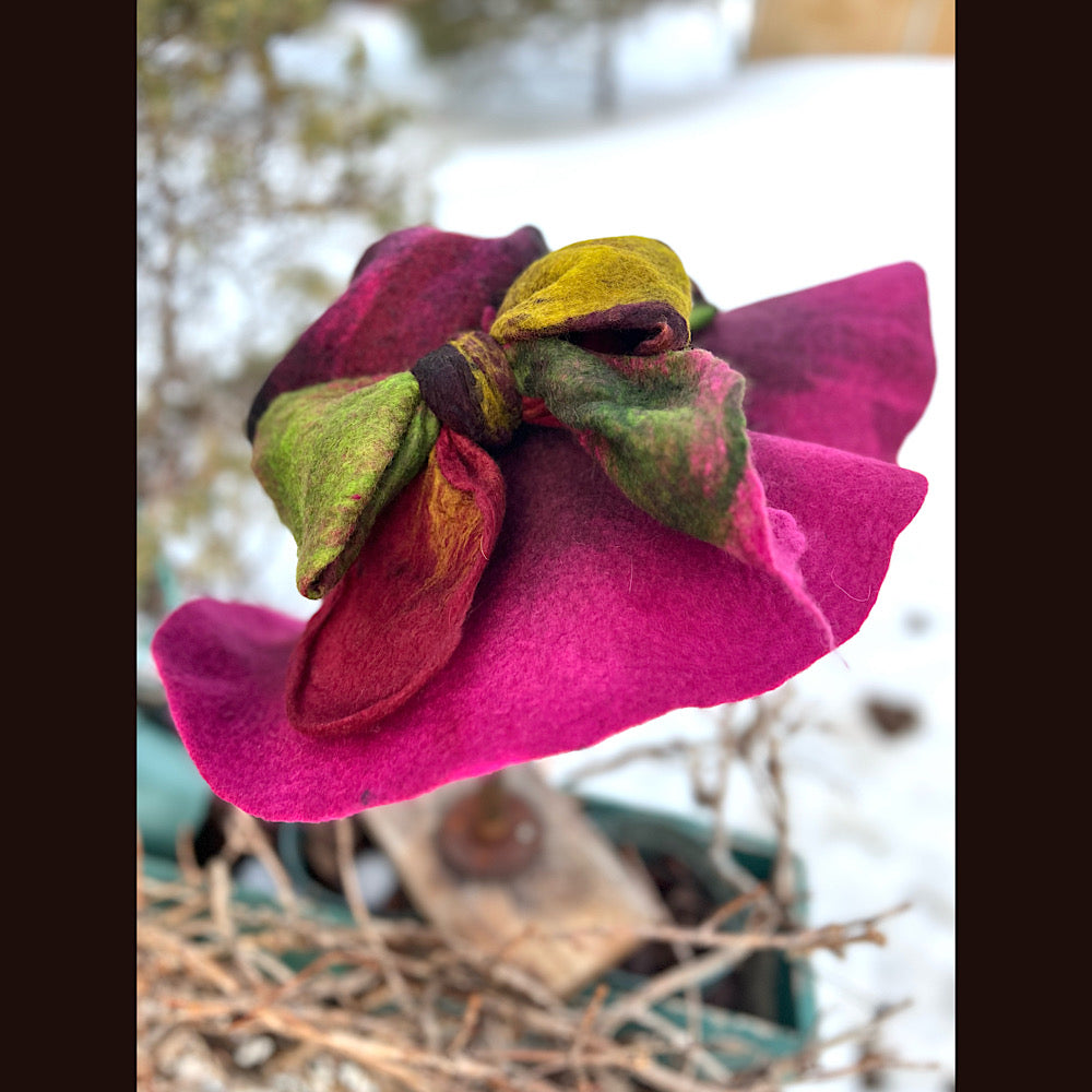 Felted top hat with bow 23” medium