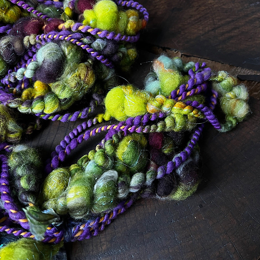 Beehives Art yarn STOCK