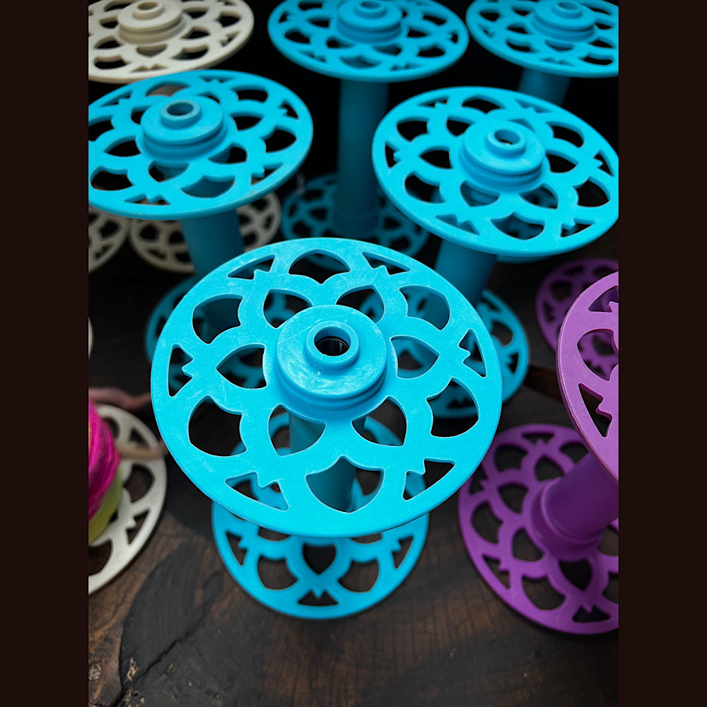 Set of 11 EEW 6 bobbin pre owned