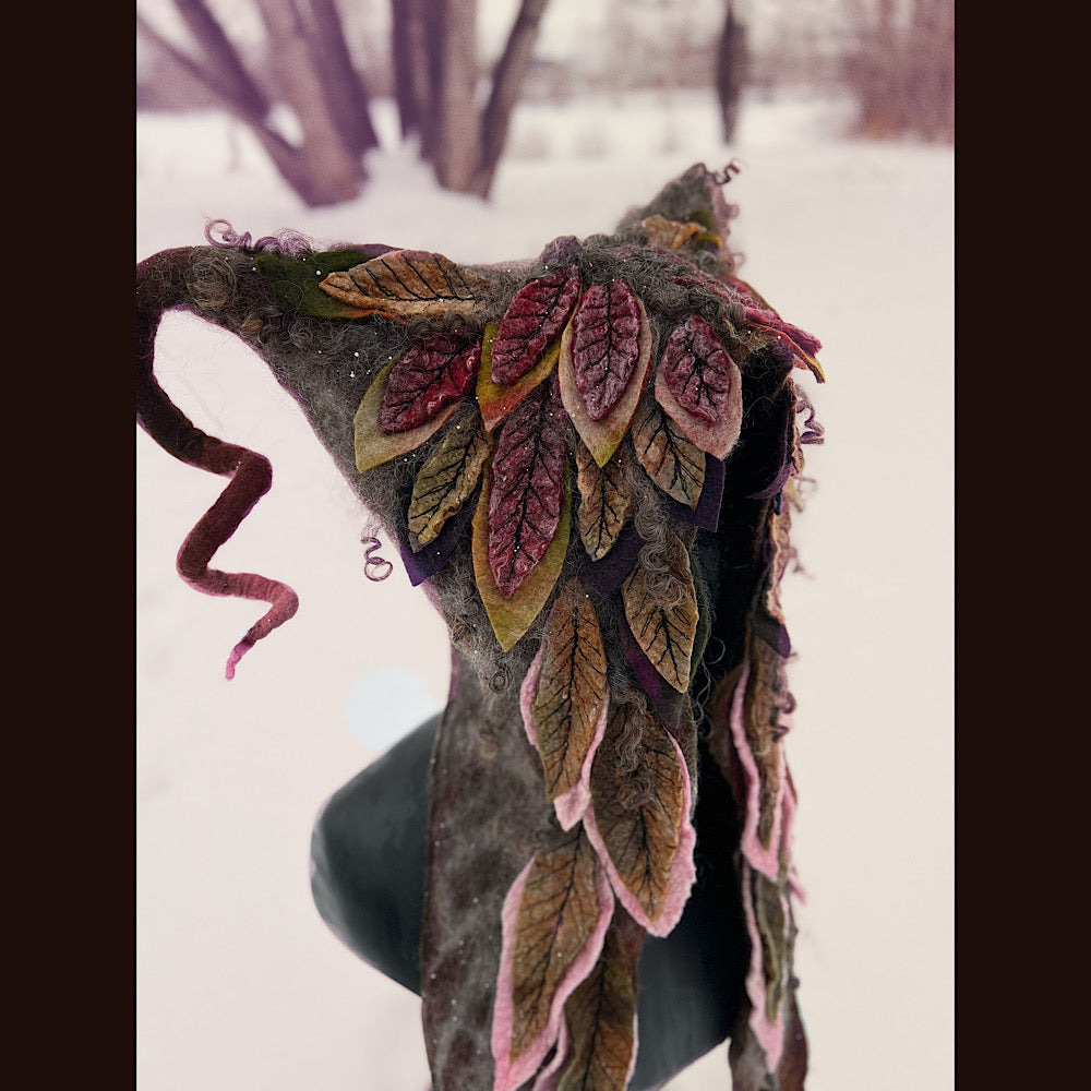 L’esprit des bois felted hood size 24” large