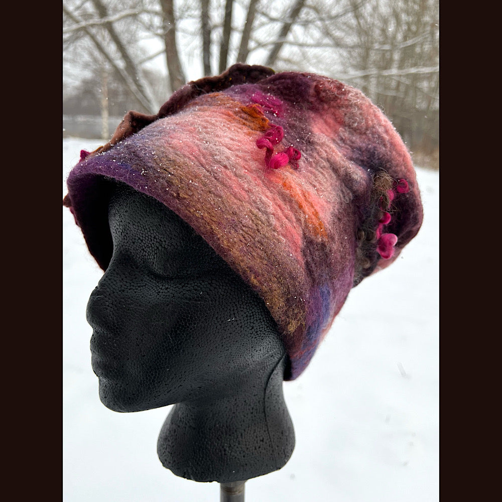 Felted toque hat with rose 23.5” medium