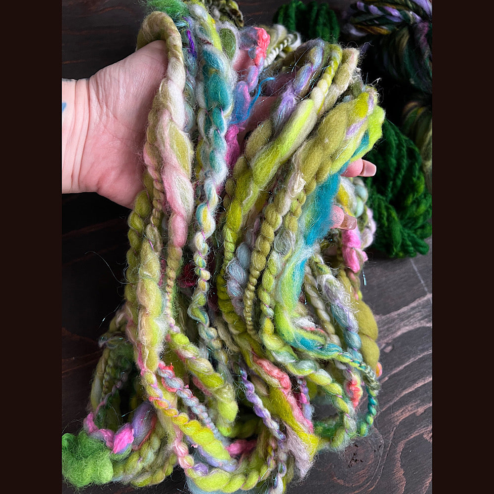 lot of hand spun yarn for weaving  knitting crochet 7 oz