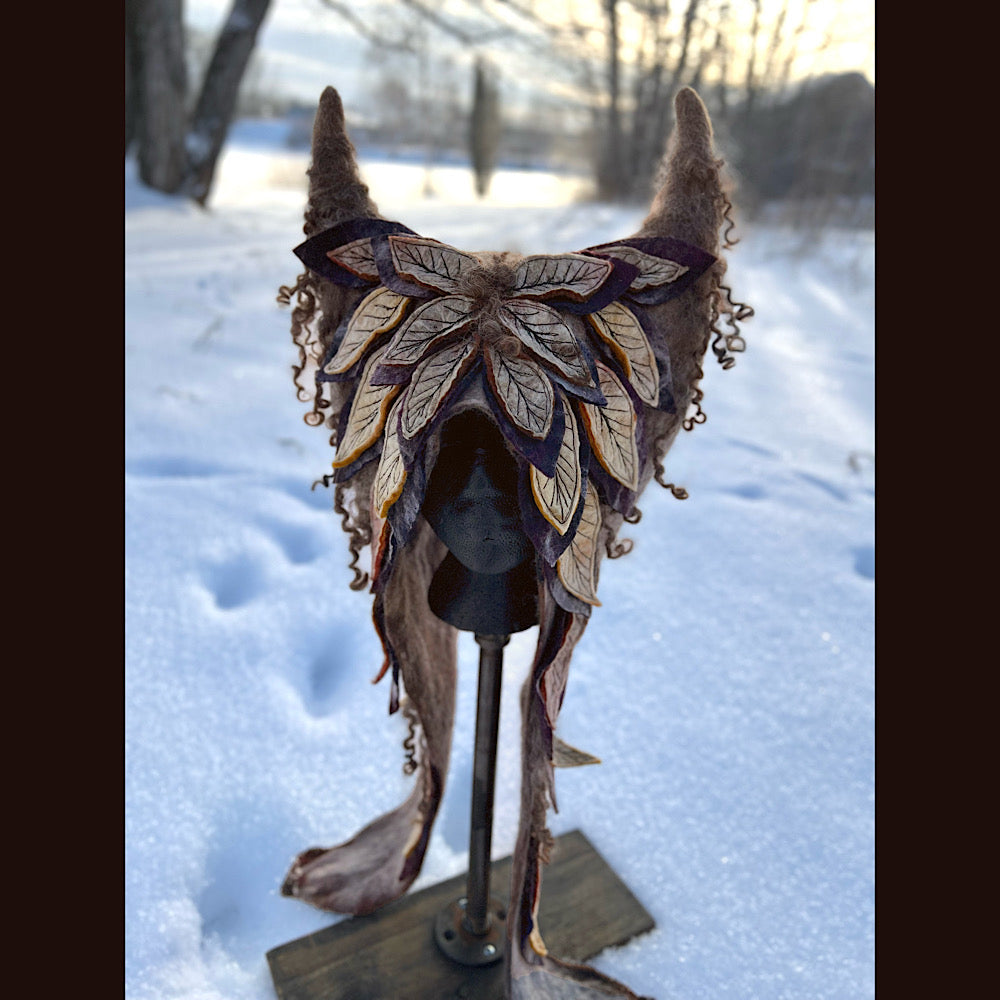 L’esprit des bois felted hood size 24” large