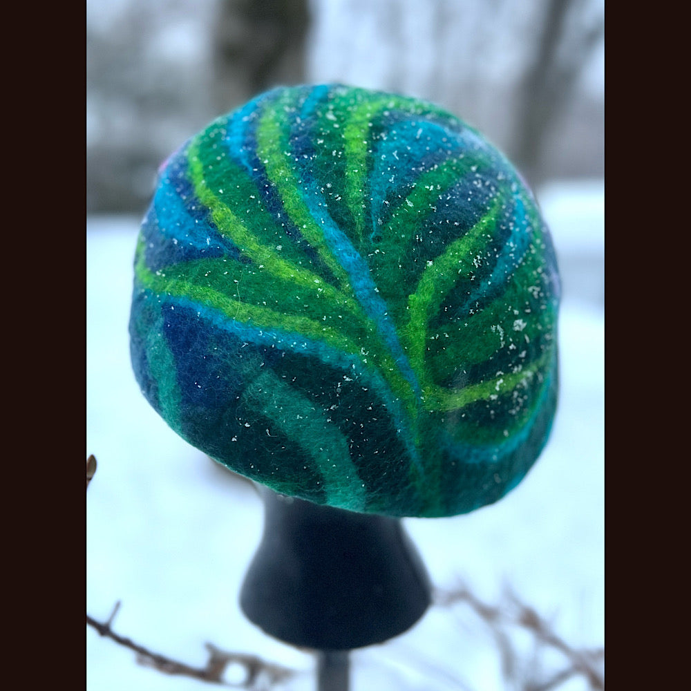 Felted beret small