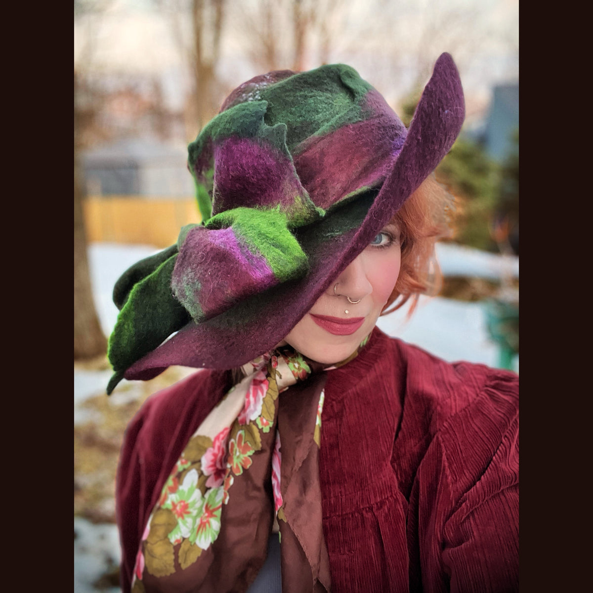 Felted top hat with bow 23” 1/2 medium