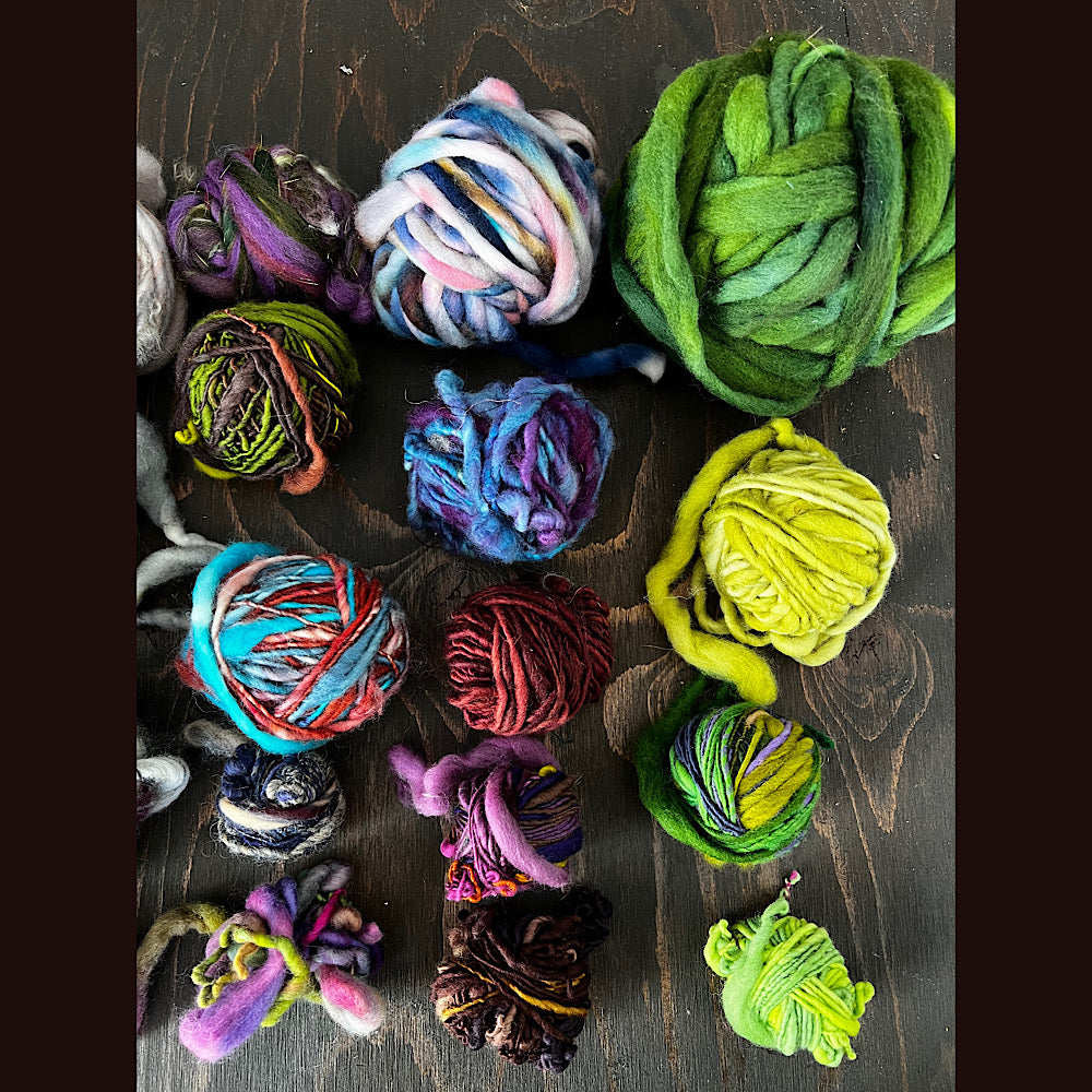 Very Large lot of hand spun yarn for weaving crochet knitting  21.1 oz