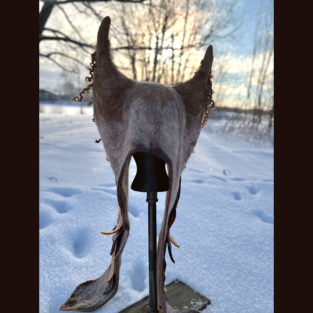 L’esprit des bois felted hood size 24” large