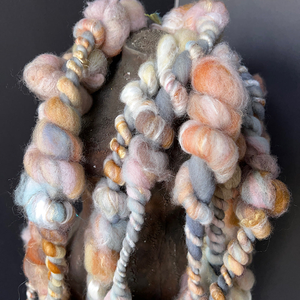 Jumbo spiral yarn for weaving