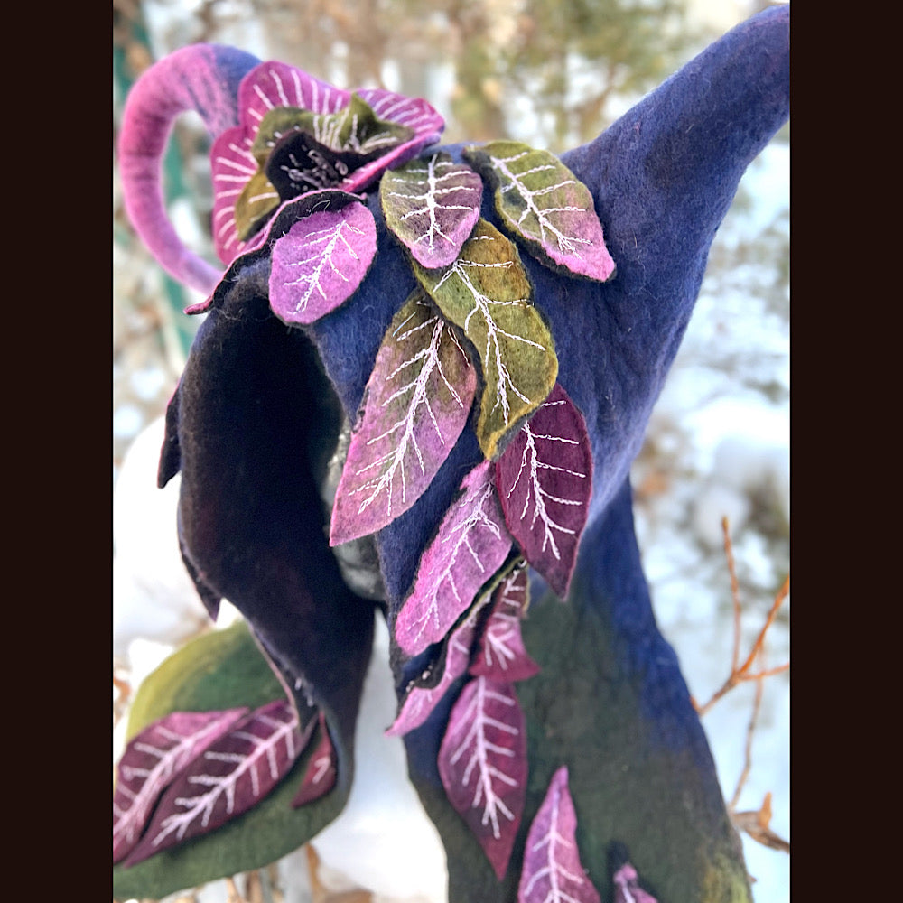 L’esprit des bois felted hood size 24” large