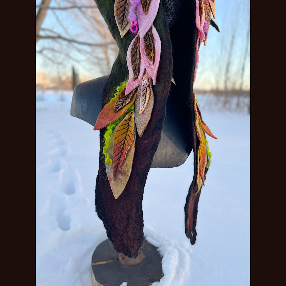 L’esprit des bois felted hood size 24” large