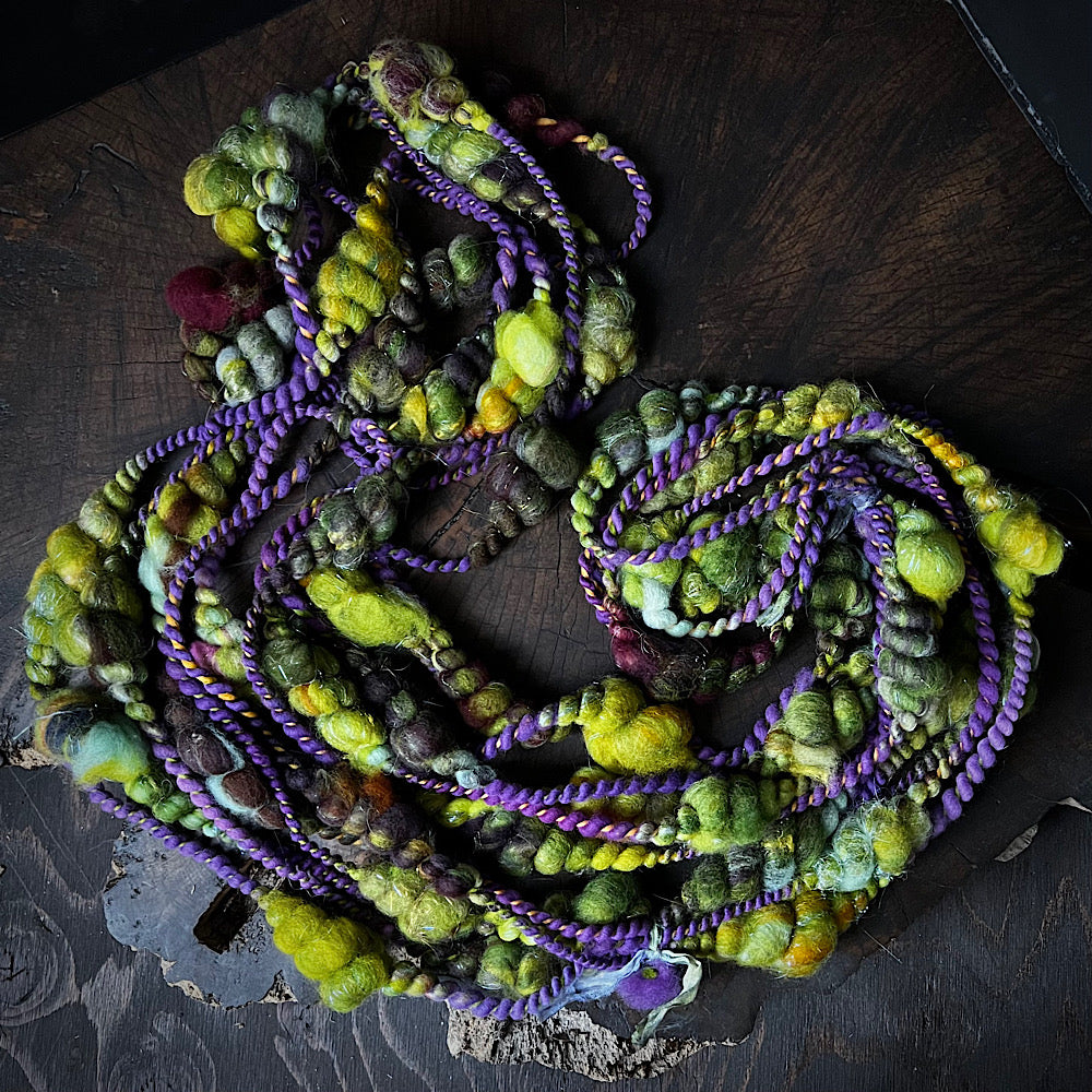 Beehives Art yarn STOCK