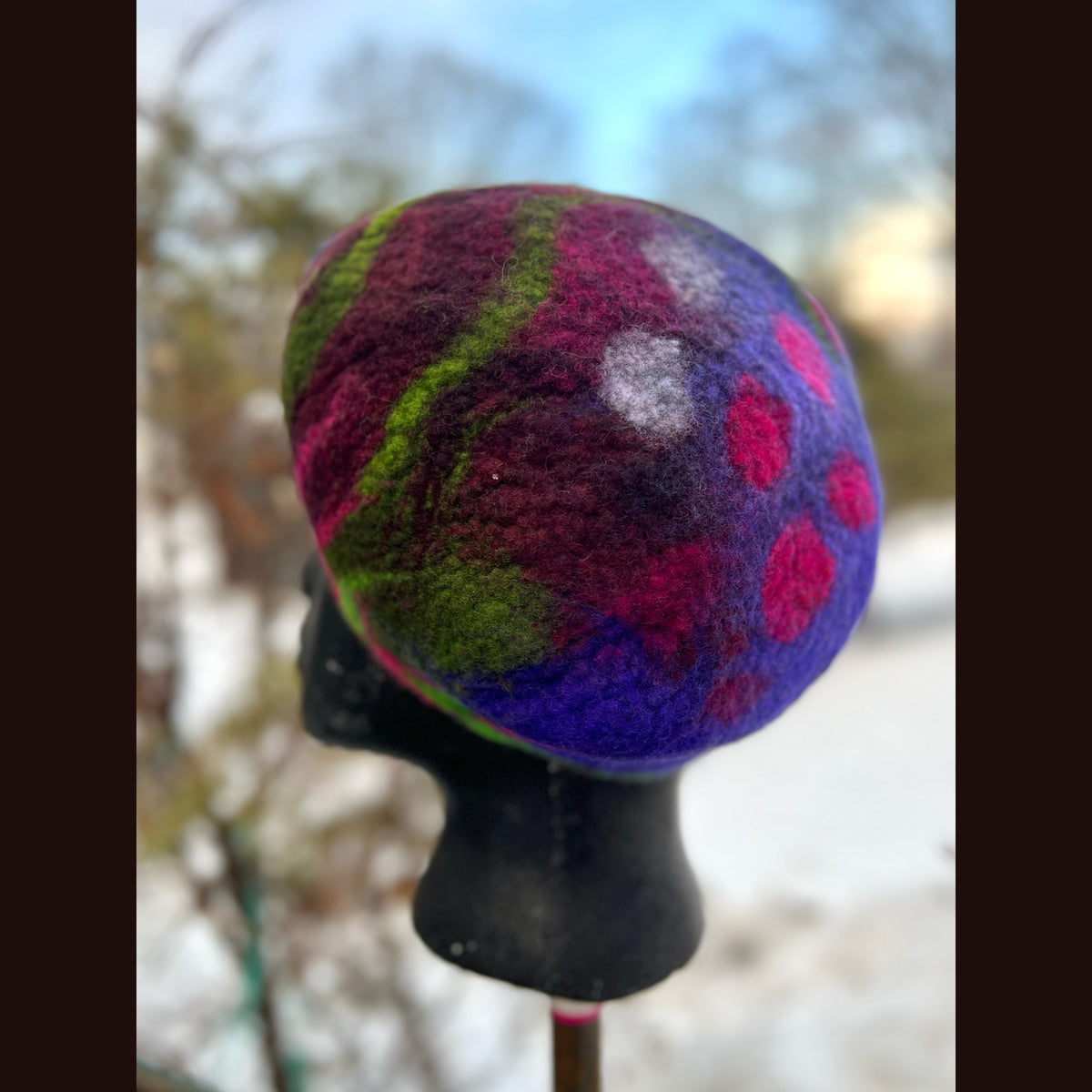 Felted beret 23”