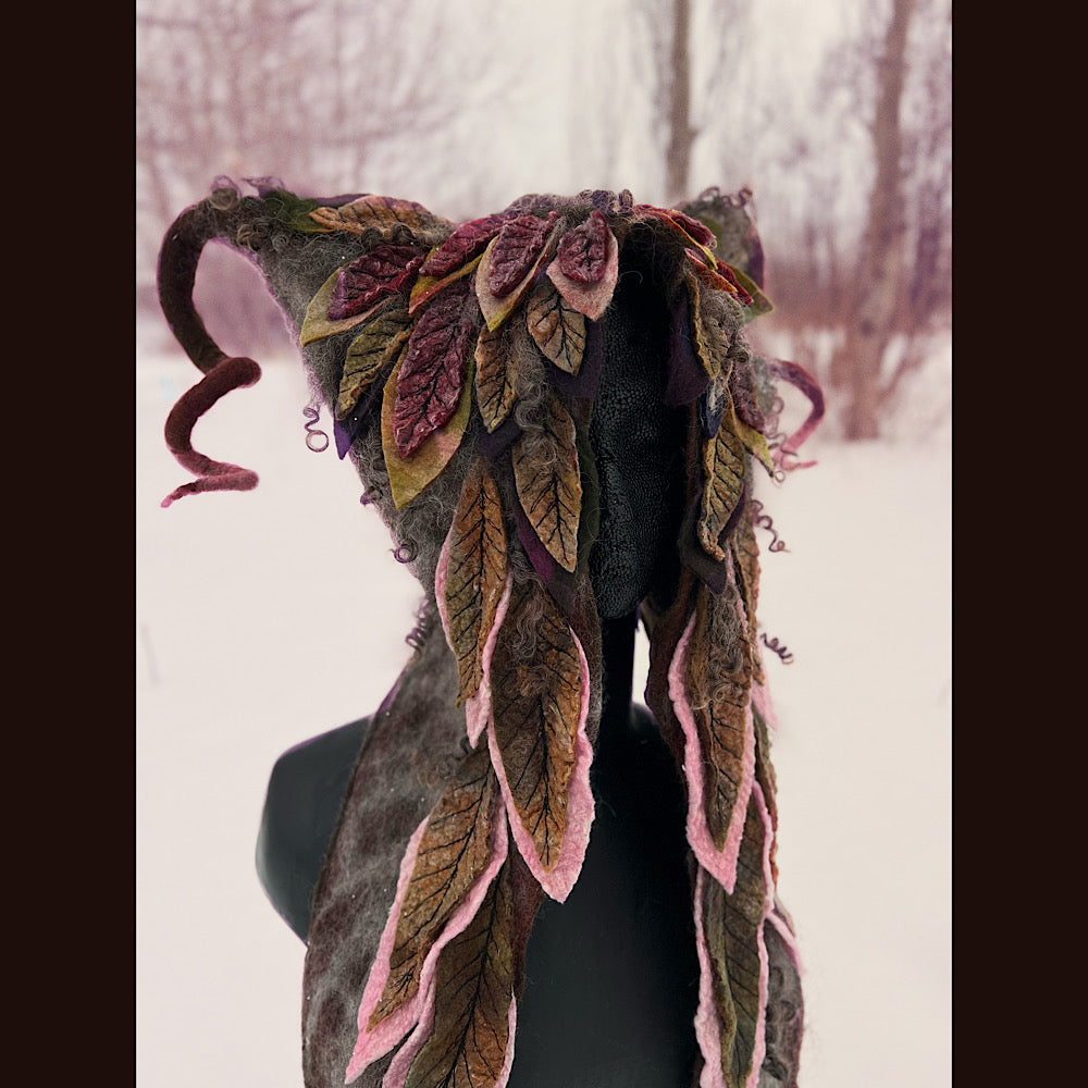 L’esprit des bois felted hood size 24” large