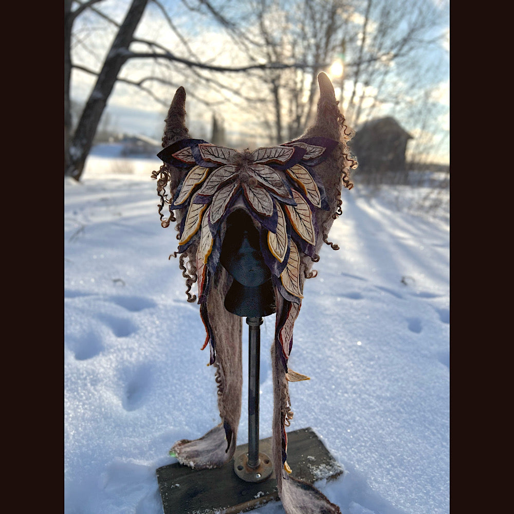 L’esprit des bois felted hood size 24” large