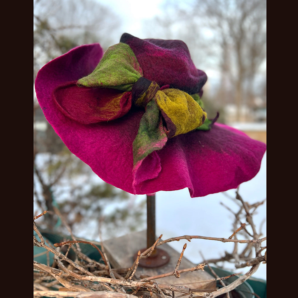 Felted top hat with bow 23” medium