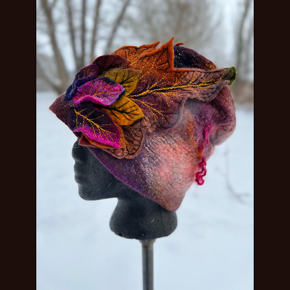 Felted toque hat with rose 23.5” medium