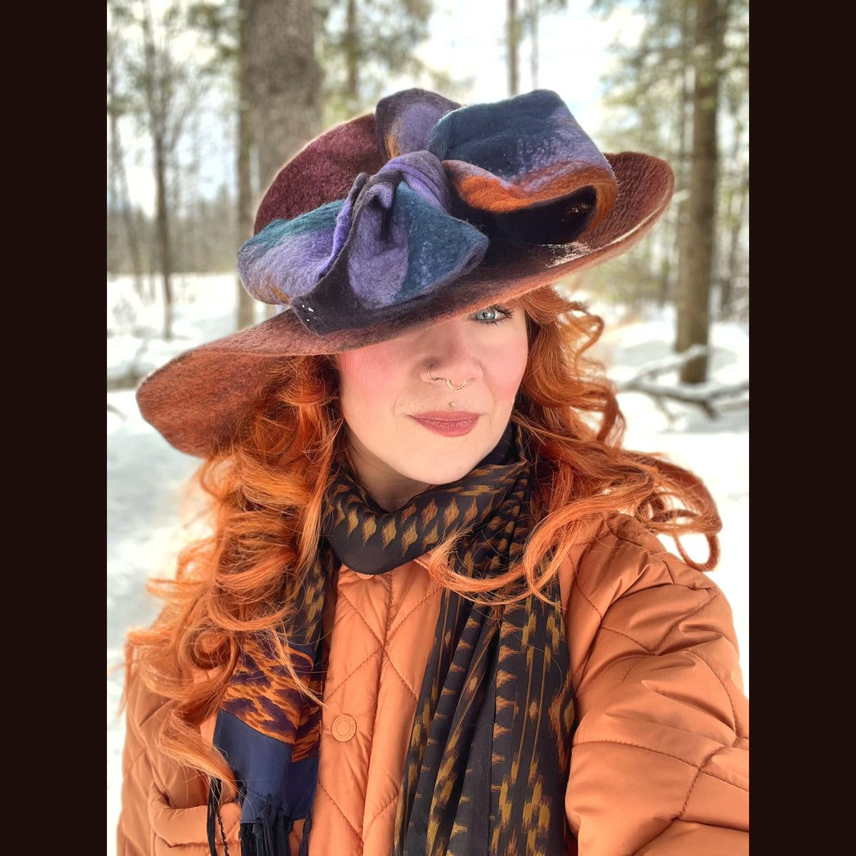 Felted top hat with bow 23” 1/2 medium