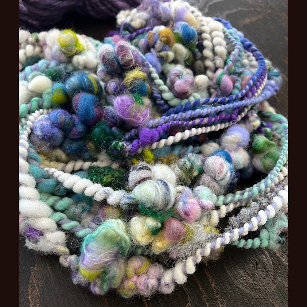 lot of hand spun yarn for weaving  knitting 10.4 oz