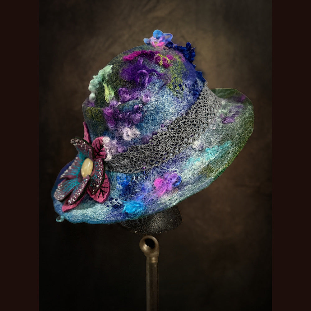 Handmade wool Felted hat 23.5” medium