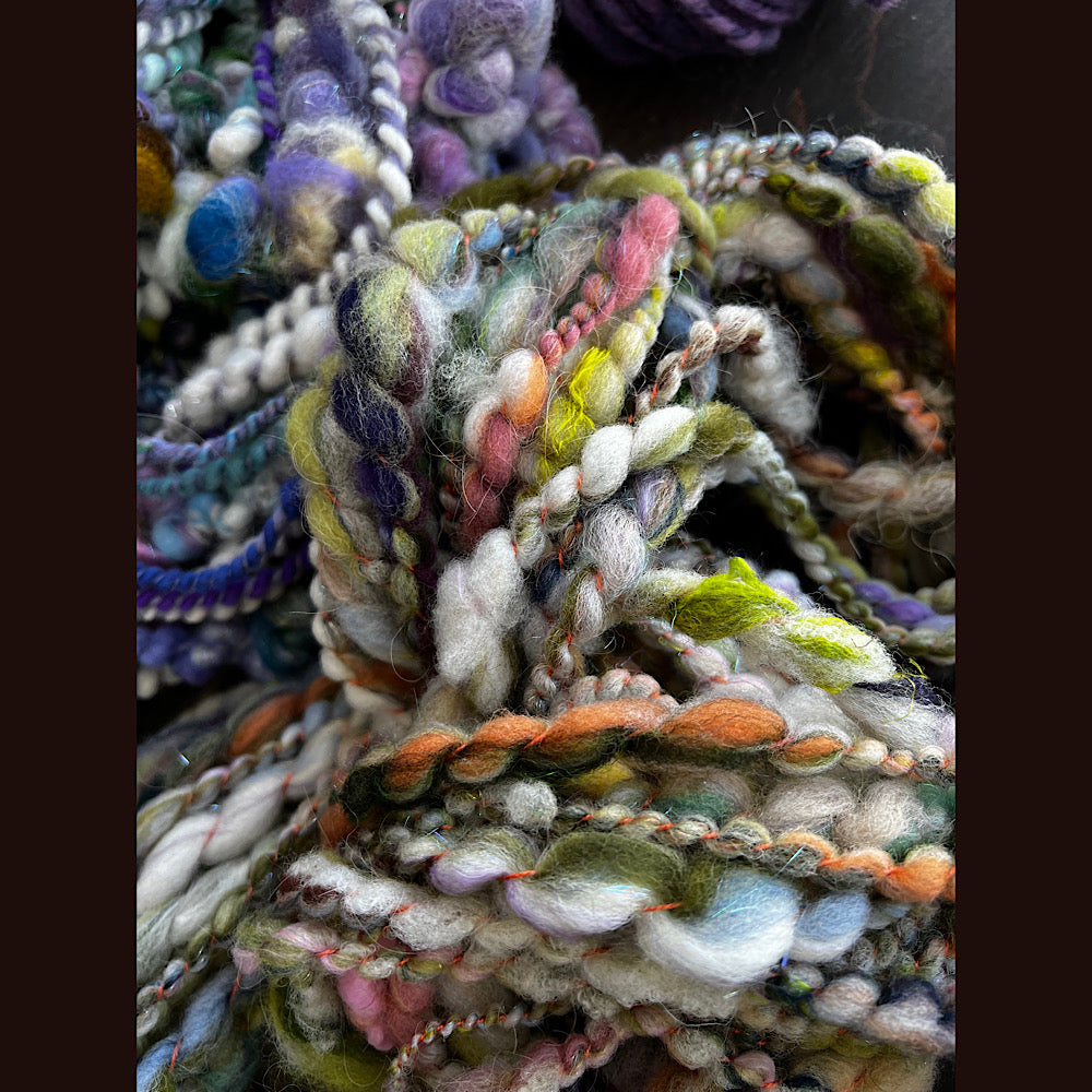 lot of hand spun yarn for weaving  knitting 10.4 oz