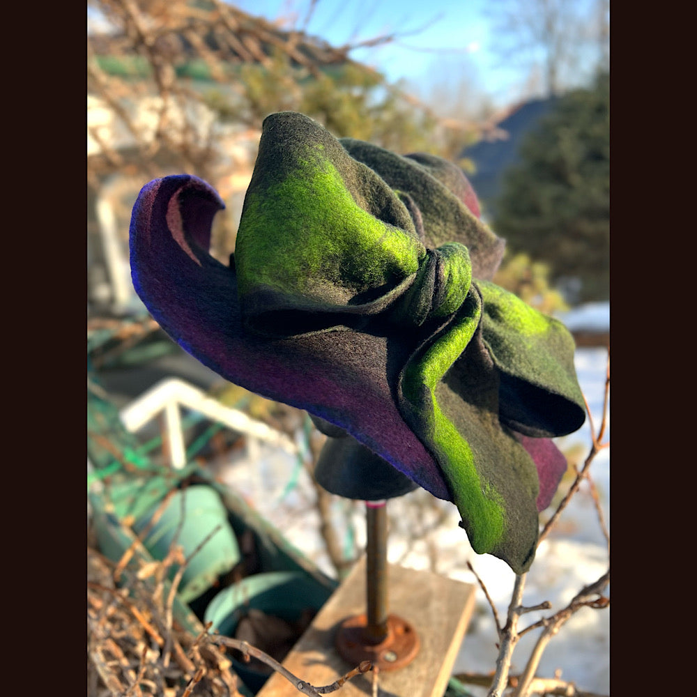 Felted top hat with bow 23” medium