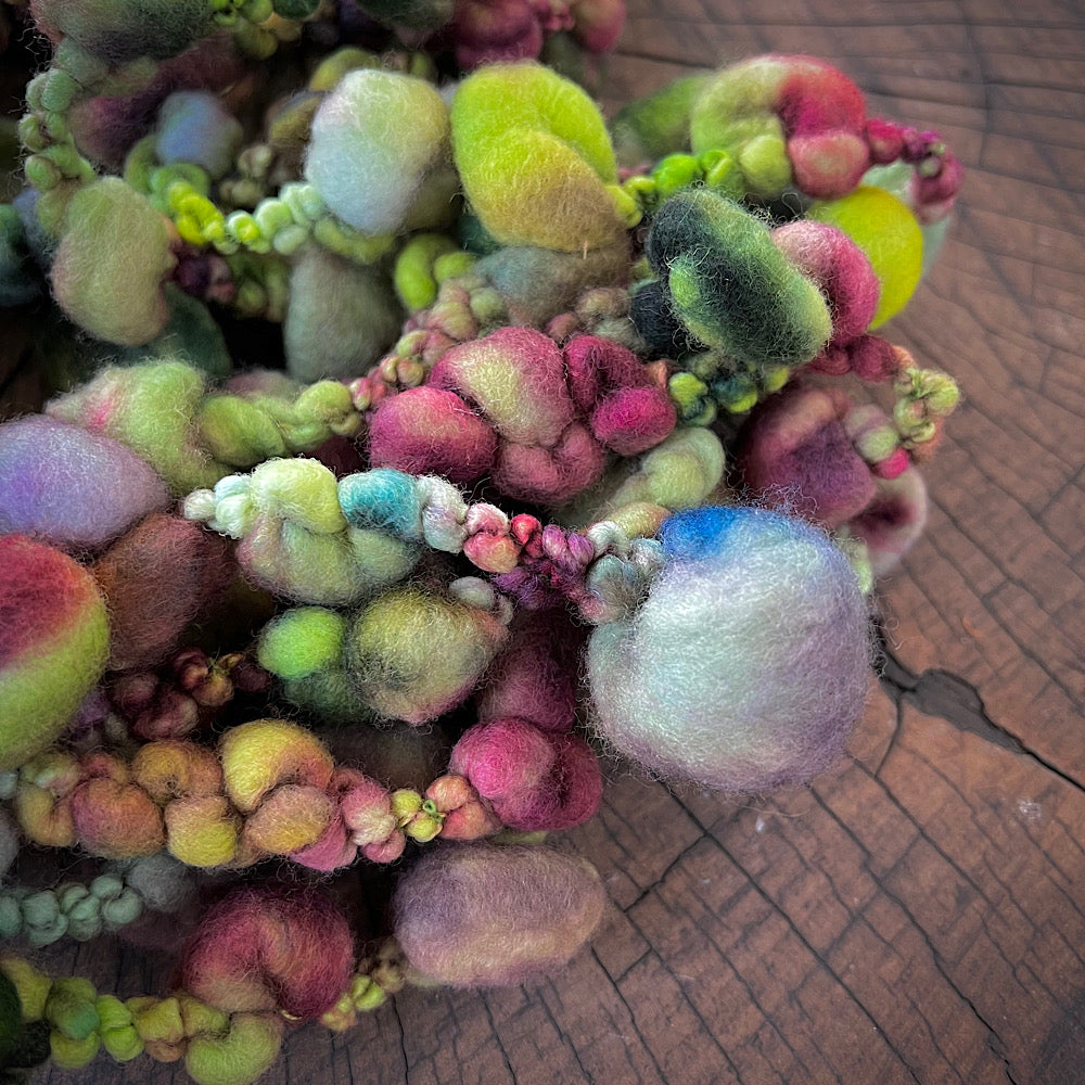 Jumbo boucle Art yarn STOCK 3.6 oz