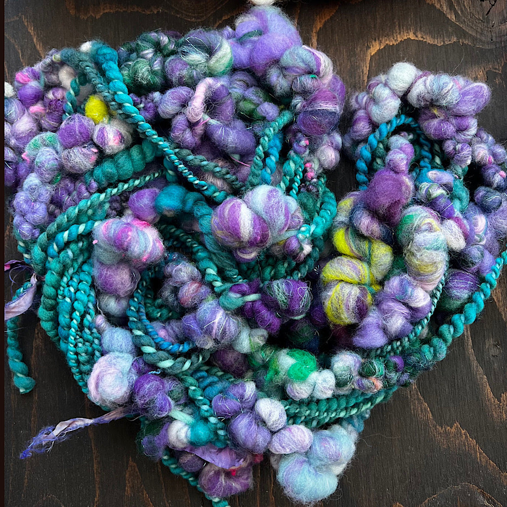 lot of hand spun yarn for weaving  knitting 10.4 oz