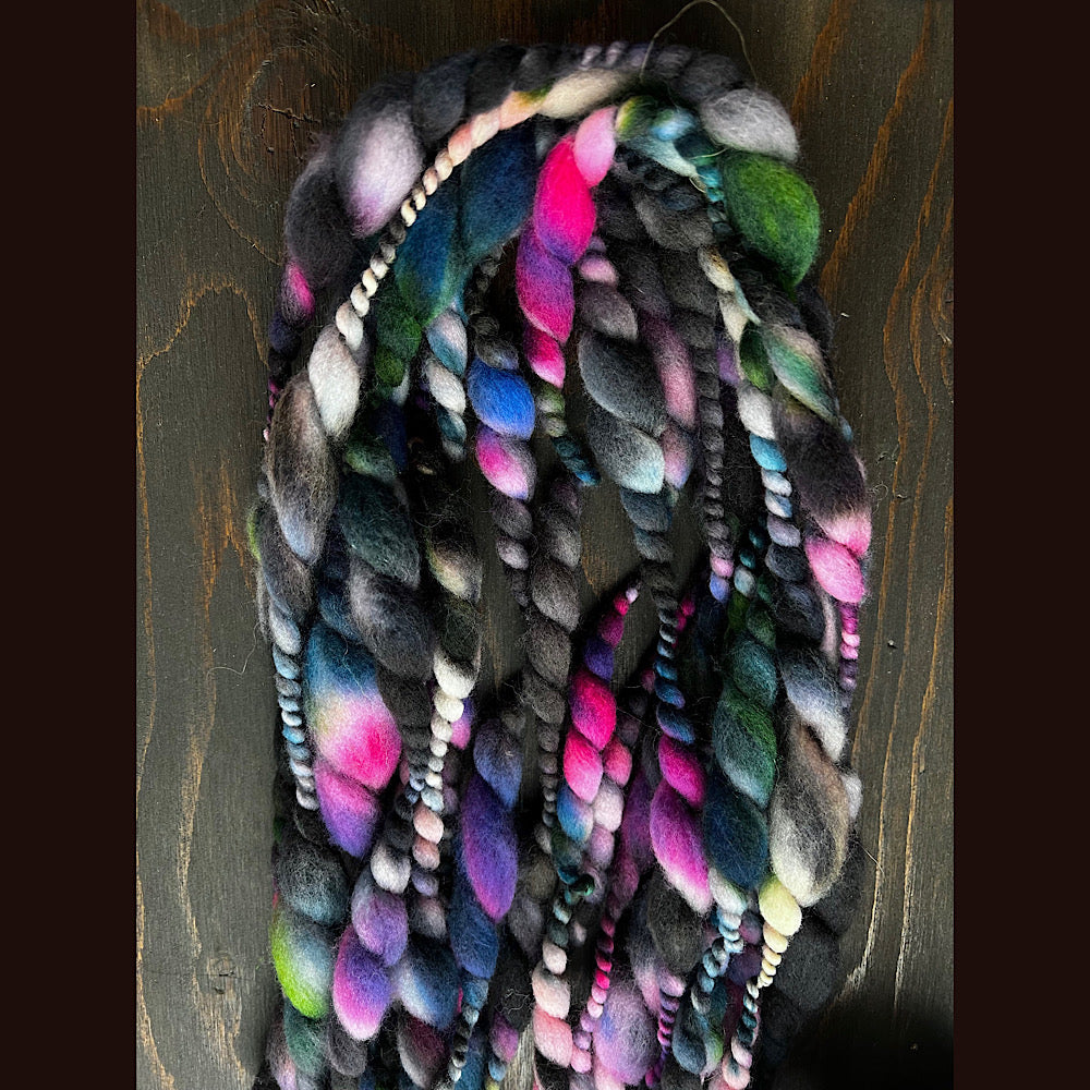 Large lot of hand spun yarn for weaving  knitting crochet 12.3 oz