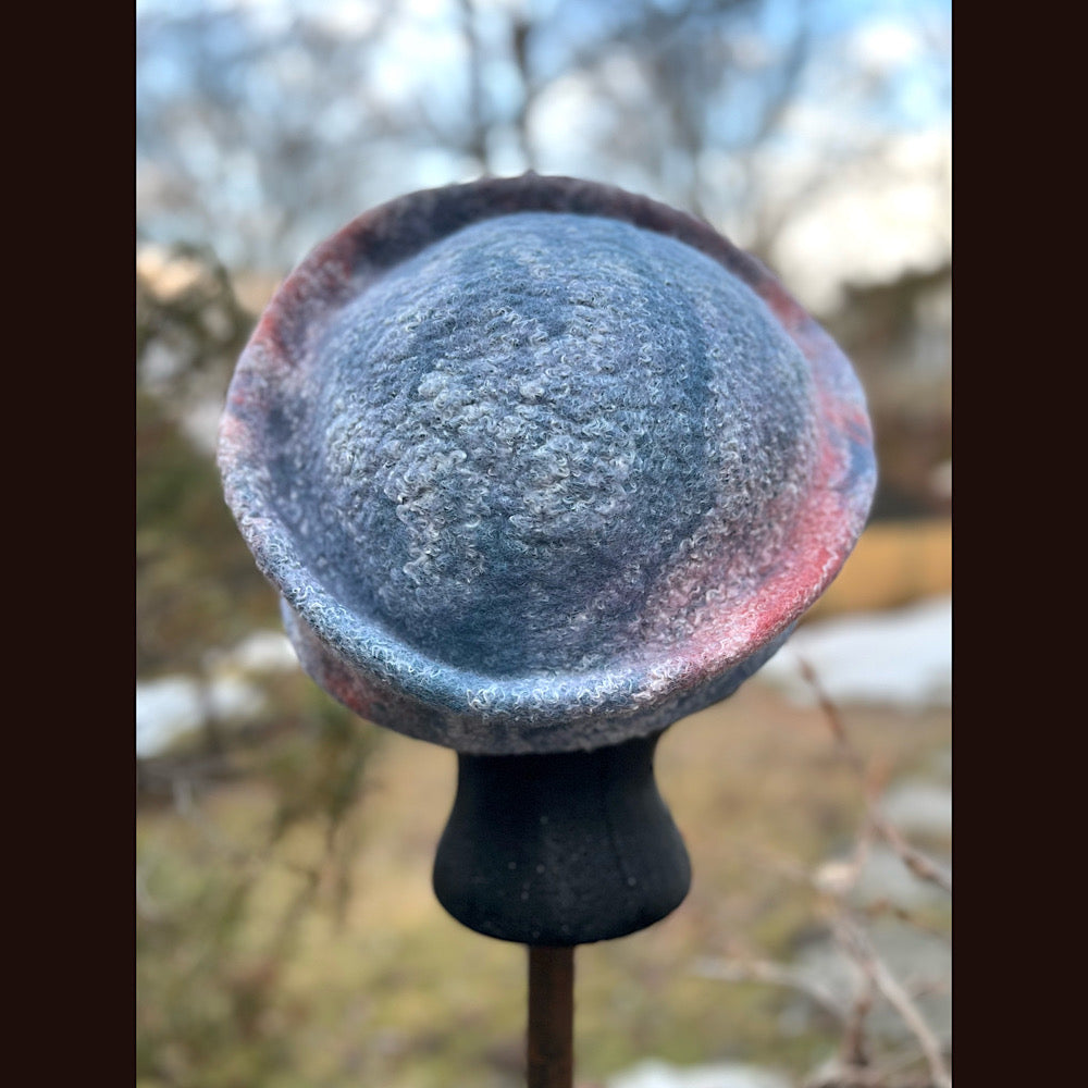 Felted top hat 22” small