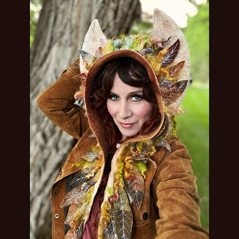 L’esprit des bois felted hood size 23.5” medium /large