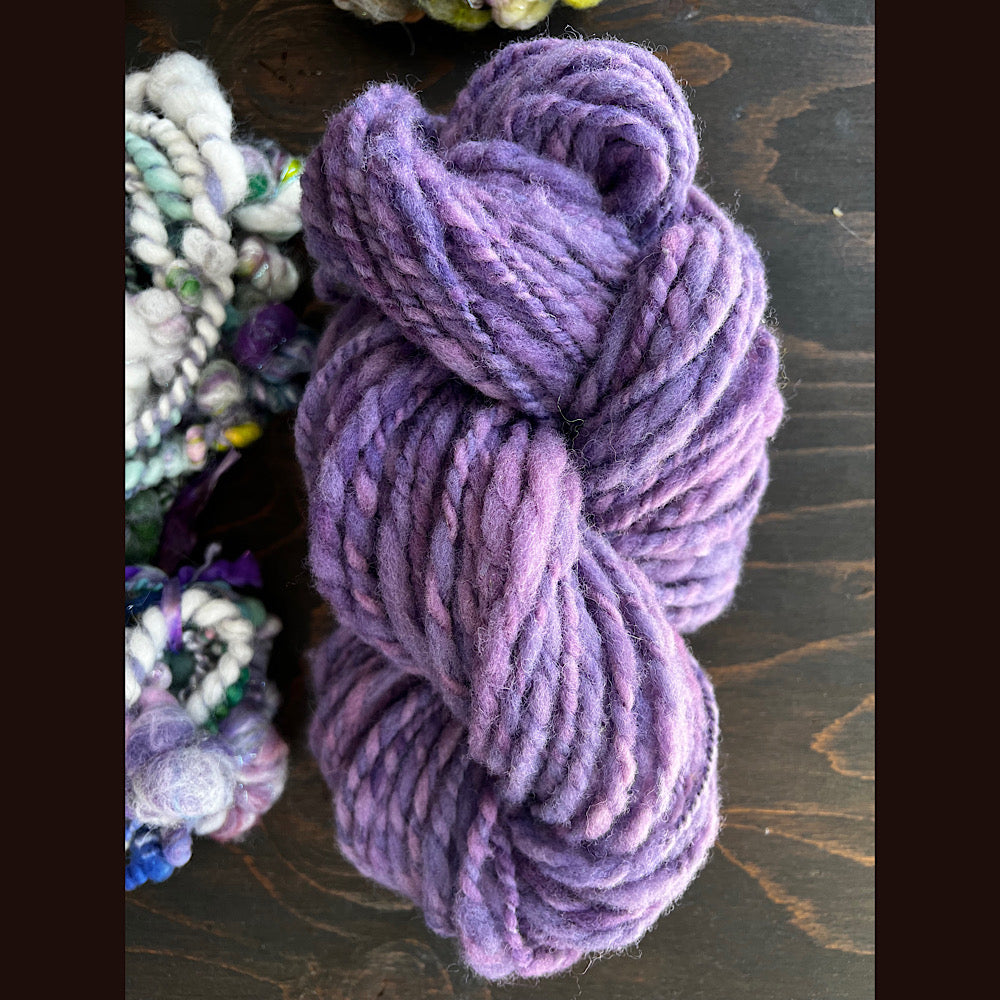 lot of hand spun yarn for weaving  knitting 10.4 oz