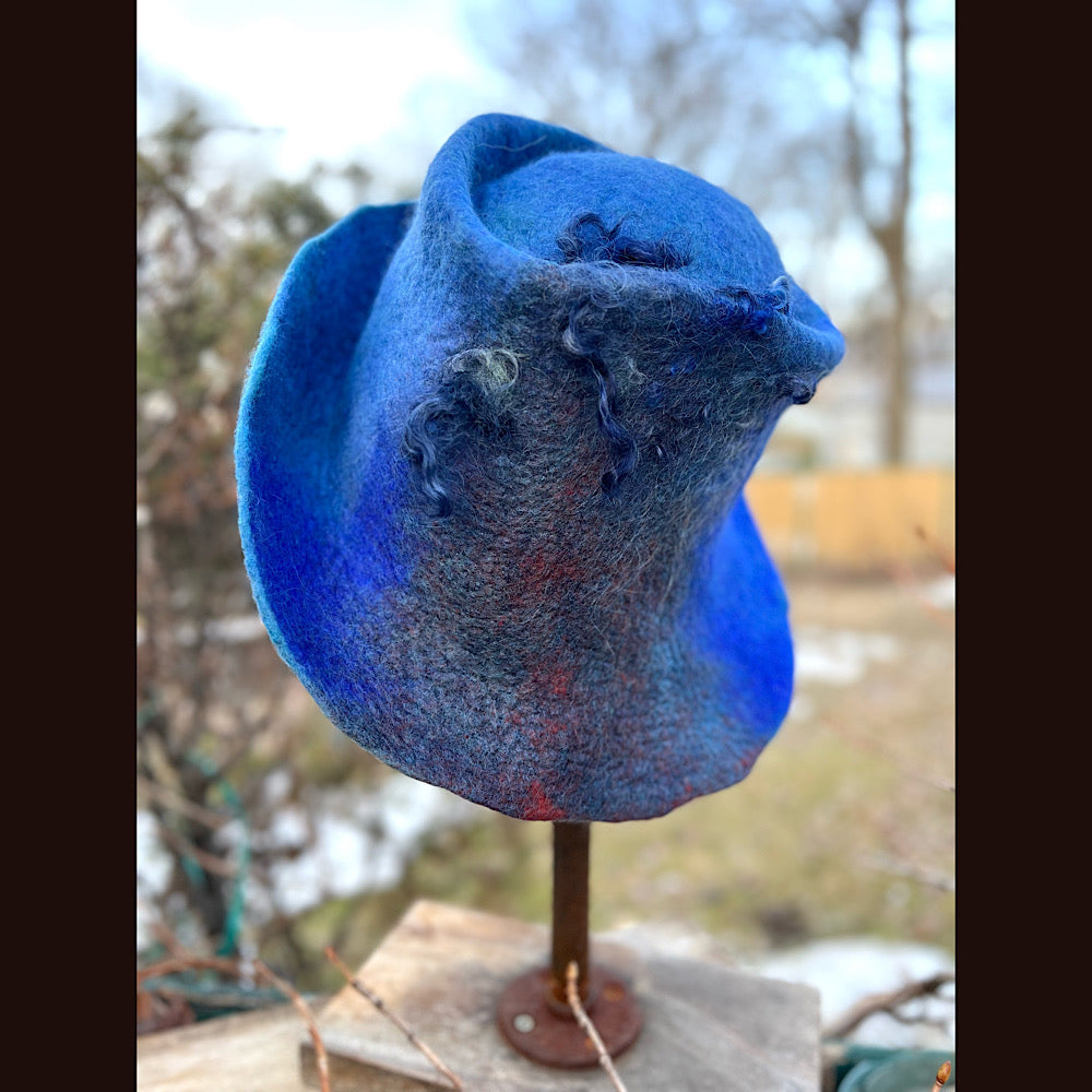 Felted top hat with curls 23” 1/2 medium