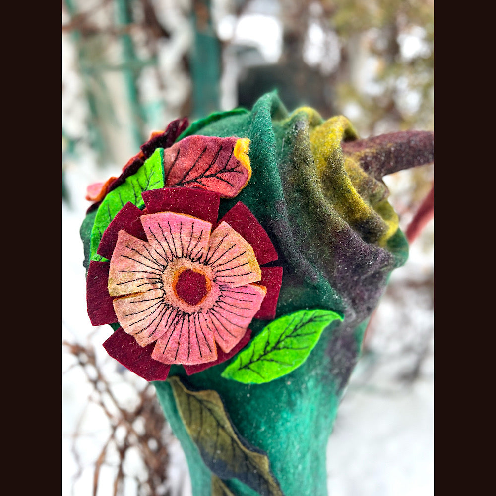 L’esprit des bois felted hood size 23” medium