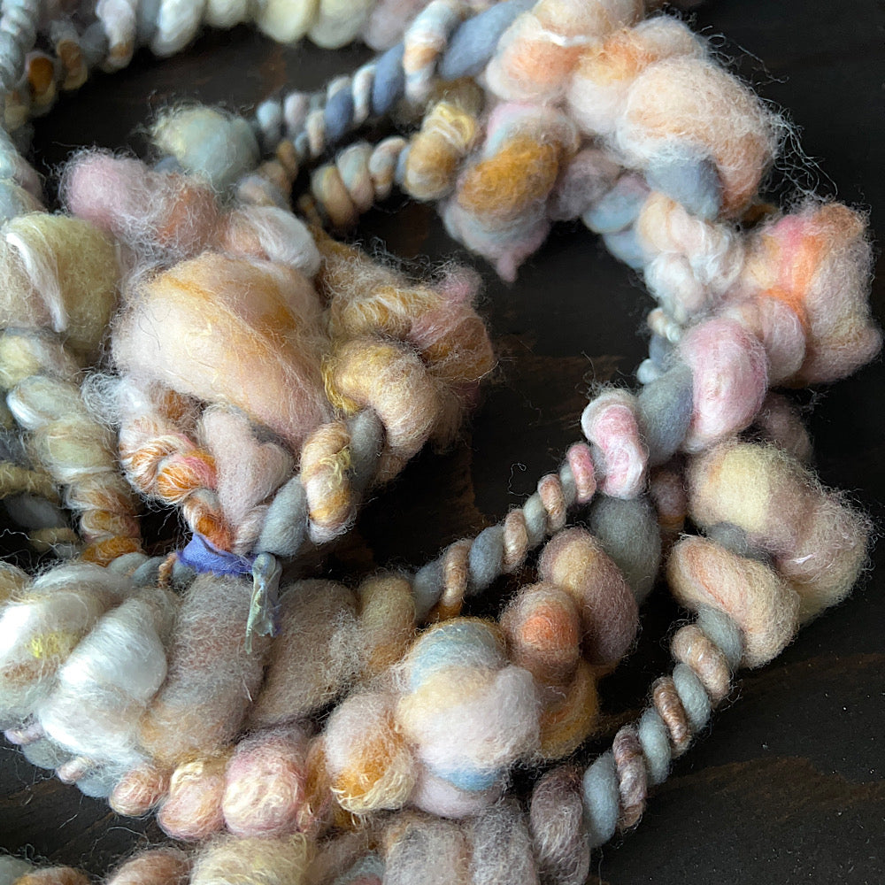 Jumbo spiral yarn for weaving