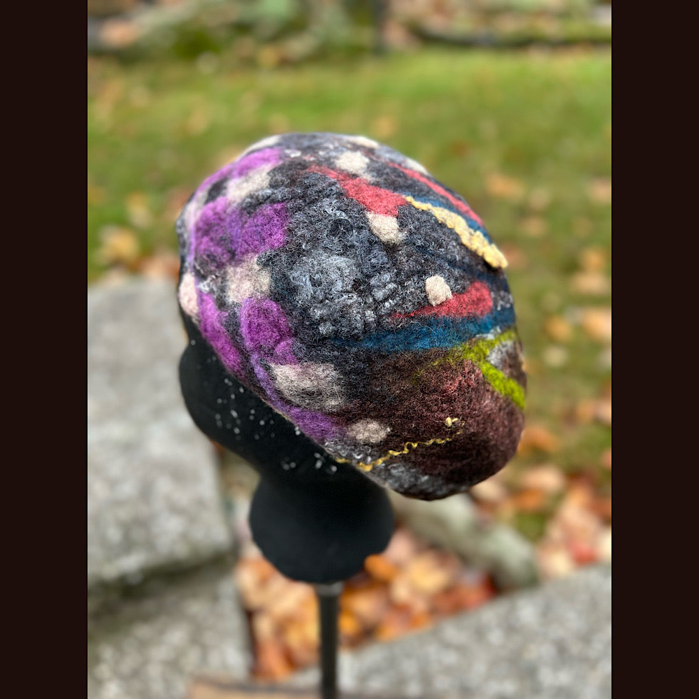 Felted hat beret size medium 23”