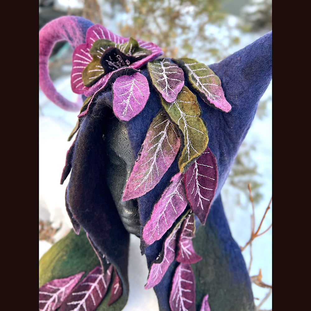 L’esprit des bois felted hood size 24” large