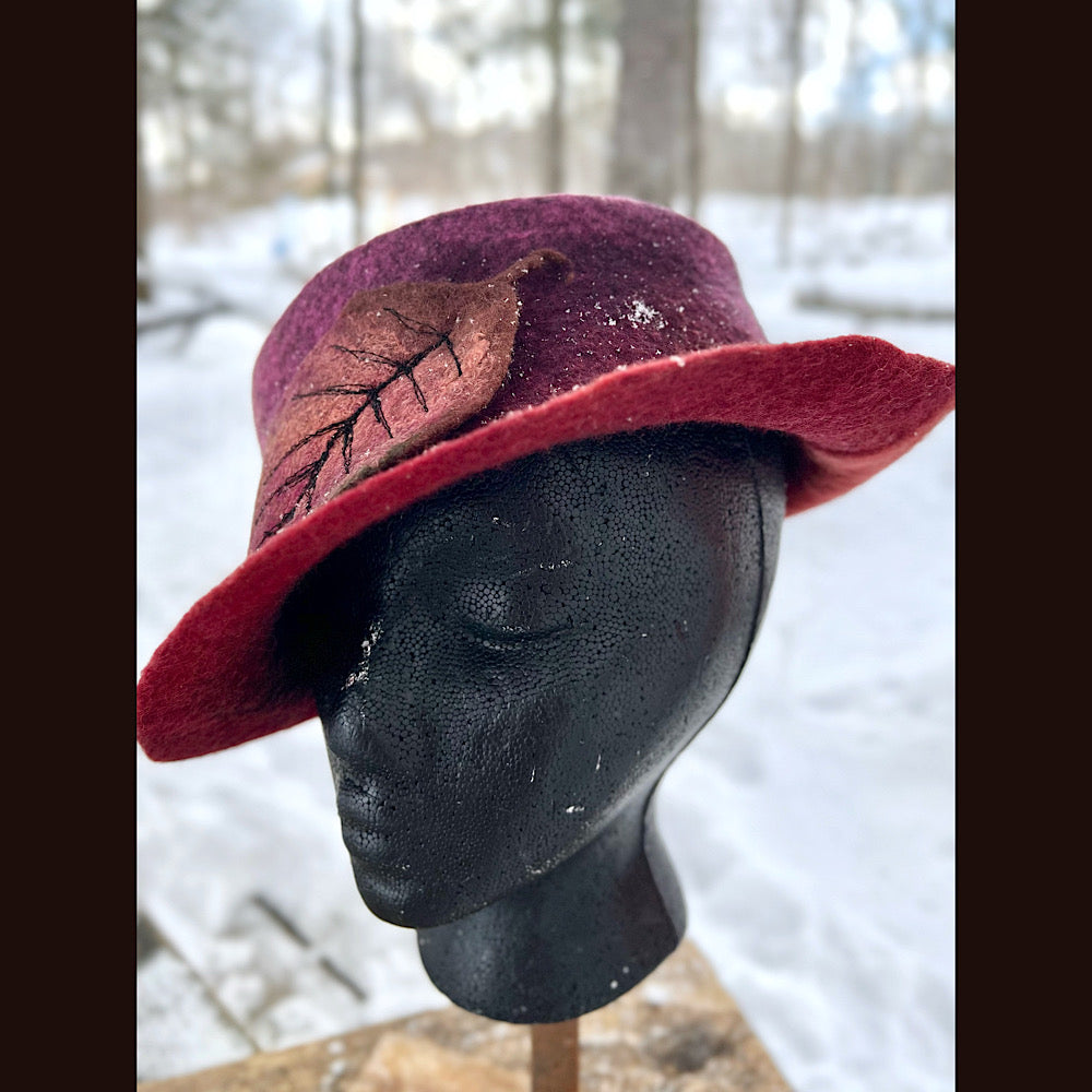 Felted top hat with leaf 23”
