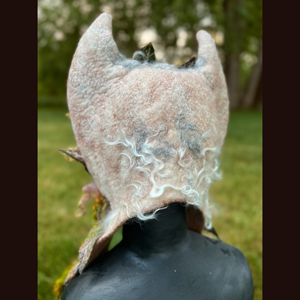 L’esprit des bois felted hood size 23.5” medium /large