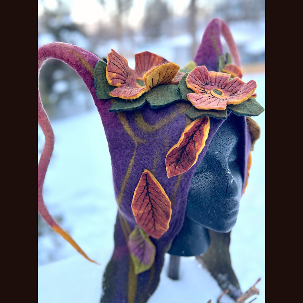 L’esprit des bois felted hood size 23” medium